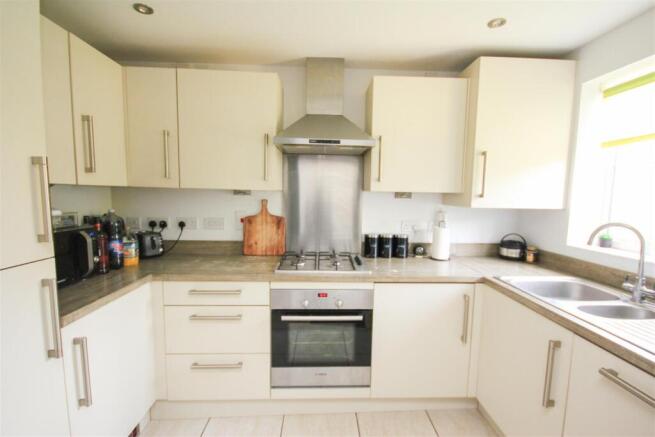 kitchen 1.JPG