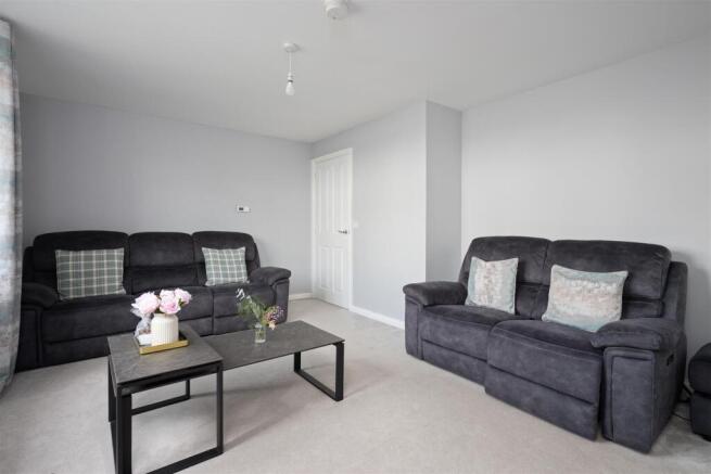 Pitairlie Rise, Monifieth, Dundee photo 4