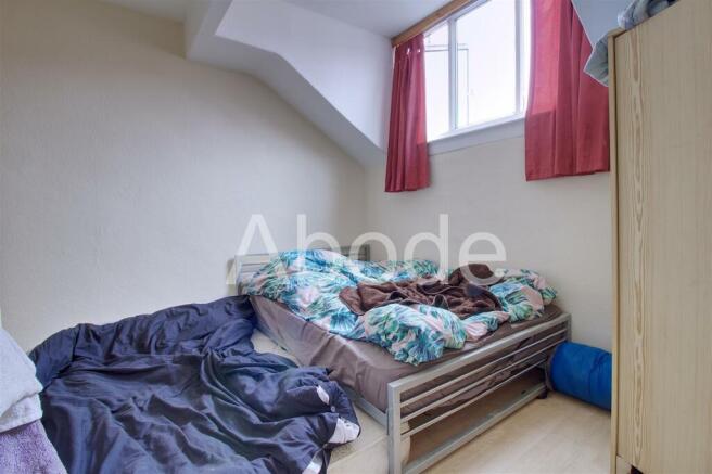 3 bed House to rent Image 5