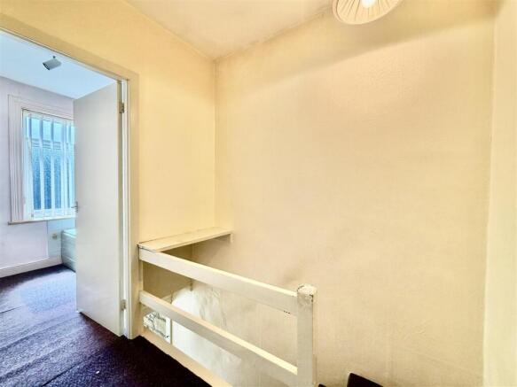 1 bed Terraced for sale Image 12