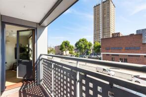 Flat 3, 1 Painter House, Sidney Street, London E1 2HU
