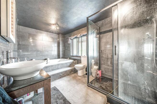 En Suite Bedroom