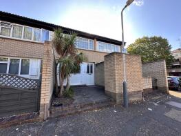 5, Heritage Close, Uxbridge UB8 2LA