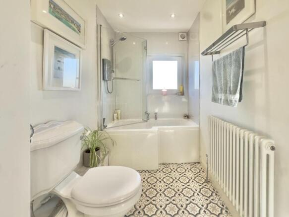 5 bed Terraced for sale Image 10