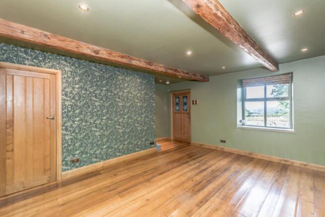 3 bed Terraced for sale Image 11