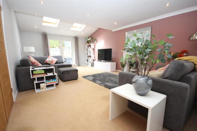 2022-10-24 22.00.57.jpg