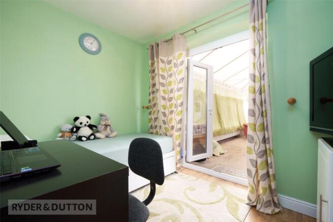 3 bed Bungalow for sale Image 5