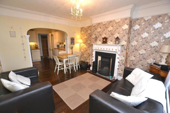 Family room 