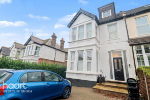 Flat F, 13, Preston Road, Westcliff-on-sea SS0 7NB