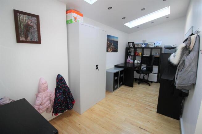 Kitchen Family Room
