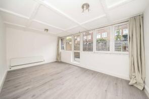 21, Hamilton Square, Kipling Street, London SE1 3SB