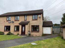 52, Briardene, Llanfoist NP7 9LJ