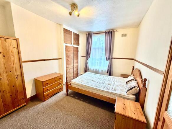 2 bed Terraced for sale Image 7