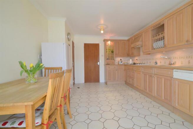 kitchen4.JPG