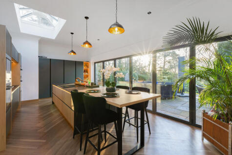 Tile Barn, Woolton Hill, RG20