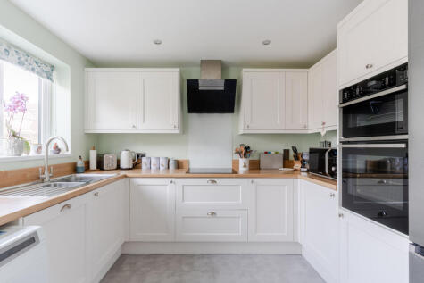 Bakers Ground, Stoke Gifford, Bristol