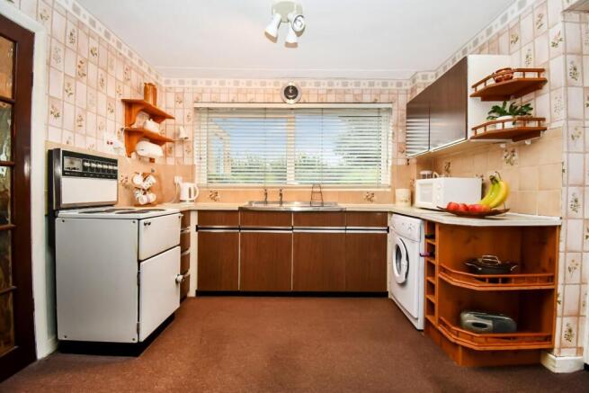 3 bed Link Detached House for sale Image 9