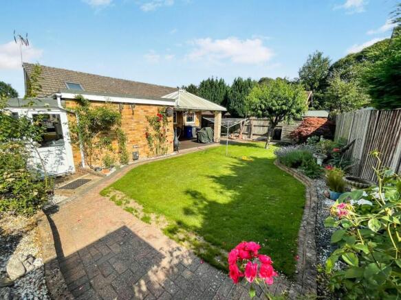 tlc_5ec13372-a7c4-46e9-ace0-7db4cbdc0ad2_412ca3c.j