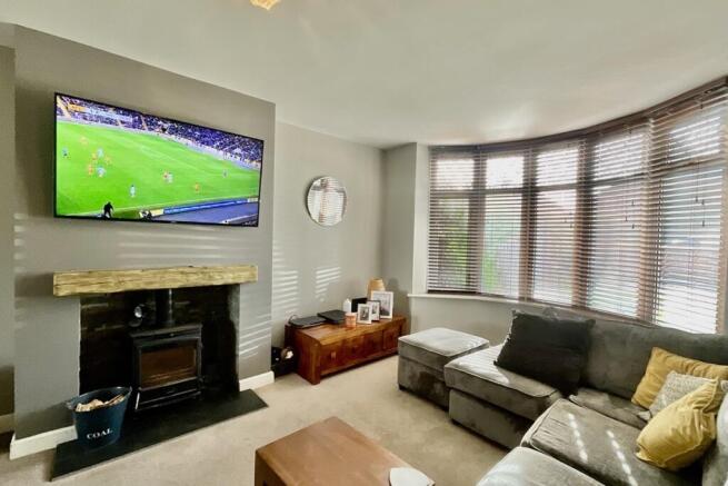 Lounge Dining Room 
