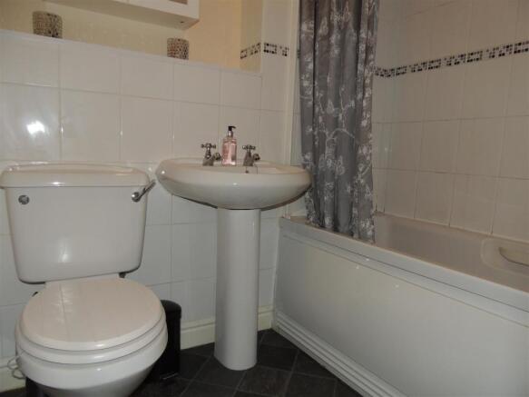 Family Bathroom: