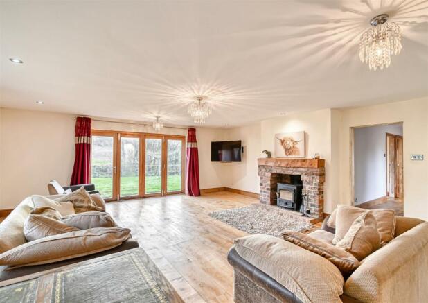 Riverside Bungalow-19.jpg