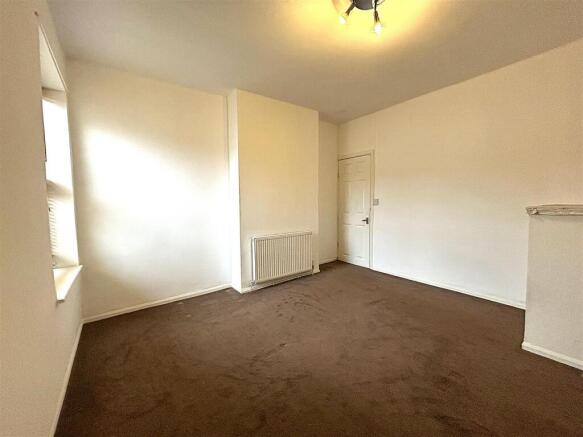 2 bed Terraced for sale Image 10