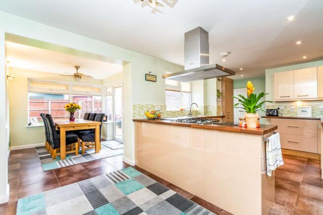 Kitchen Diner