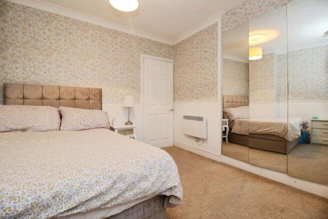 2 bed Semi-Detached for sale Image 9