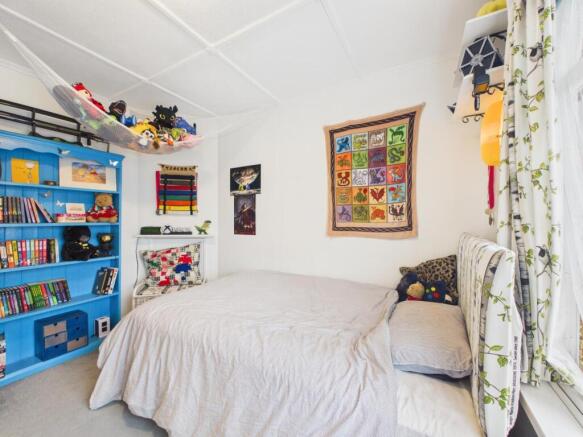 Double bedroom2 3.jpg