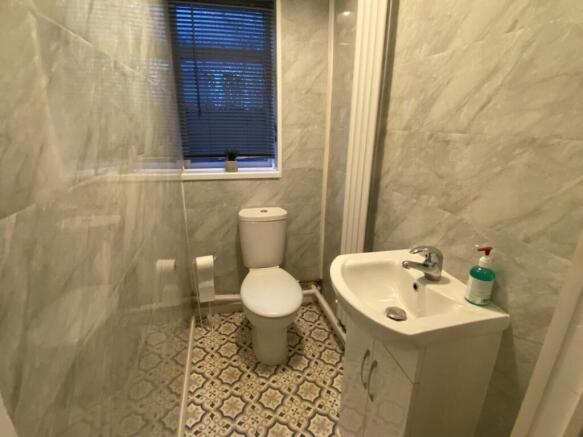 Ground floor wc