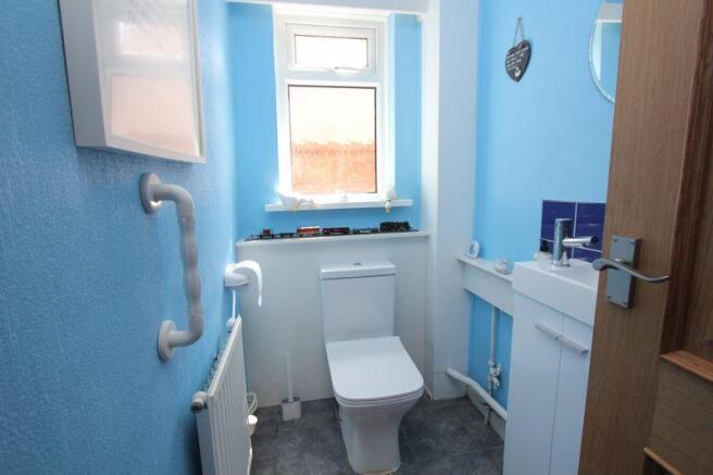 Cloakroom/WC