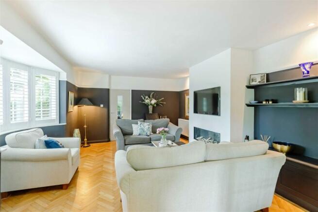 For Sale by Aspire Residential - Offington Lane
