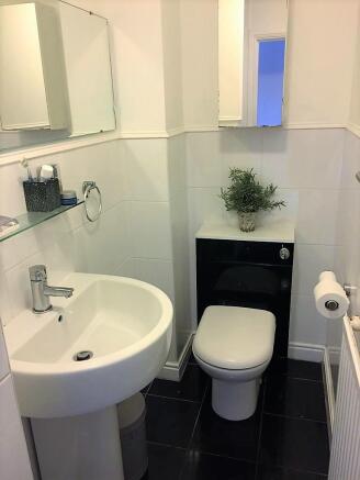 En Suite Shower Room