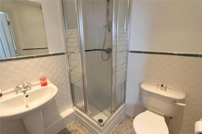 Ensuite To Bed 4