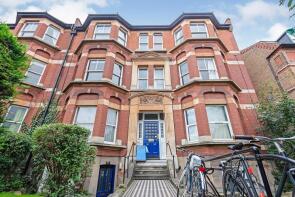 Flat 3, Fairlawn Mansions, New Cross Road, London SE14 5PH