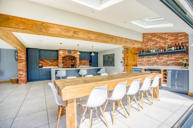 Kitchen/Family Room