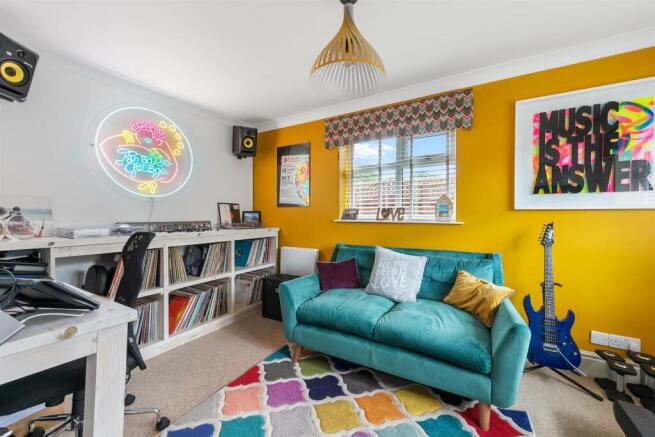 Blundell Lane Reception Room
