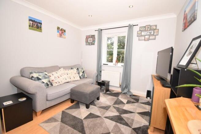 11 Bathern Road photo 2