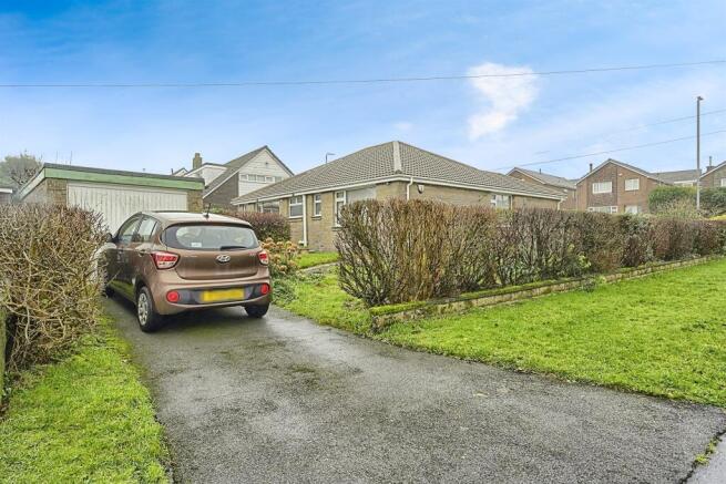 3 bed Detached Bungalow for sale Image 11