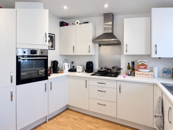 Kitchen 1