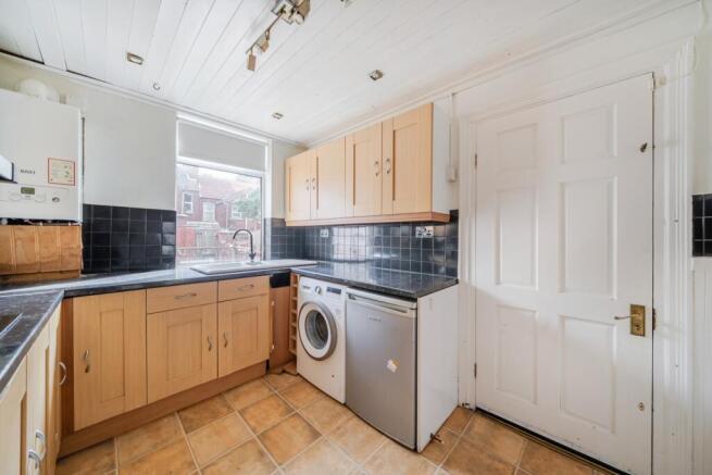 2 bed Terraced for sale Image 4