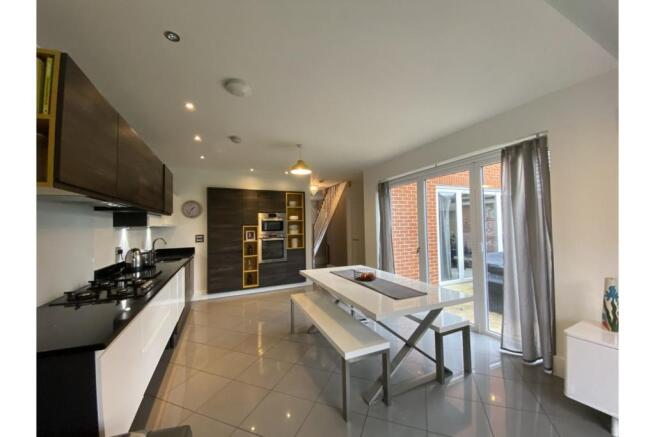 Kitchen/Family Room
