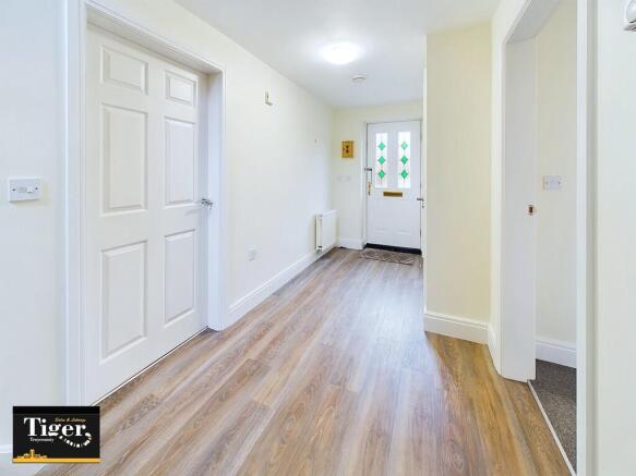 CAM02176G0-PR0441...