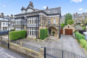 31 Erindale, Grove Road, Ilkley LS29 9PF