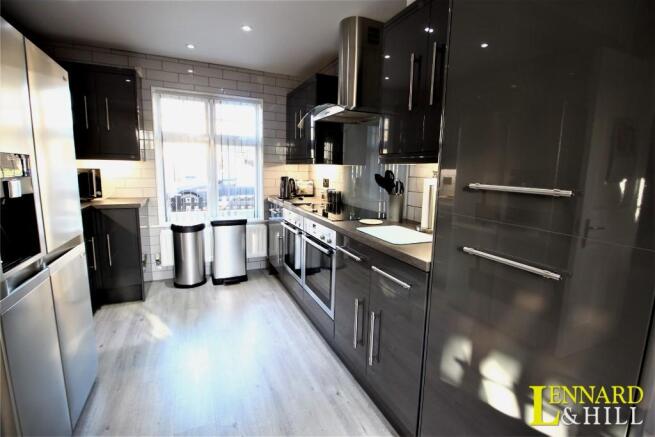Kitchen 2