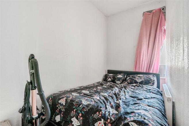 2 bed Terraced for sale Image 10