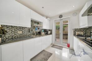 145, Vicarage Lane, Stratford, London E15 4HJ