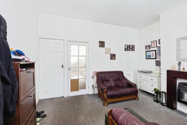 4 bed Terraced for sale Image 4
