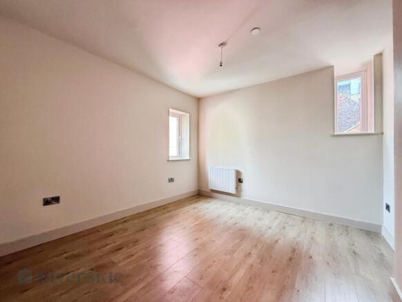 1 bed Apartment for sale Image 11