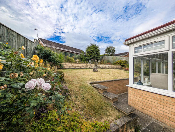 2 bed Detached Bungalow for sale Image 10